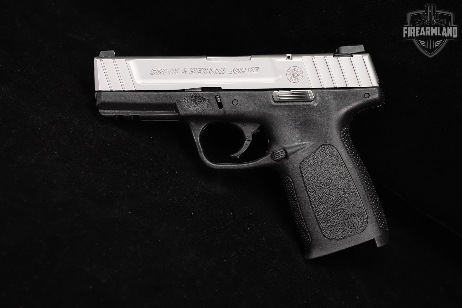 Smith & Wesson SD9 VE S&W 9mm 4" Two-Tone Stainless & Black SD9VE SD-9-img-3
