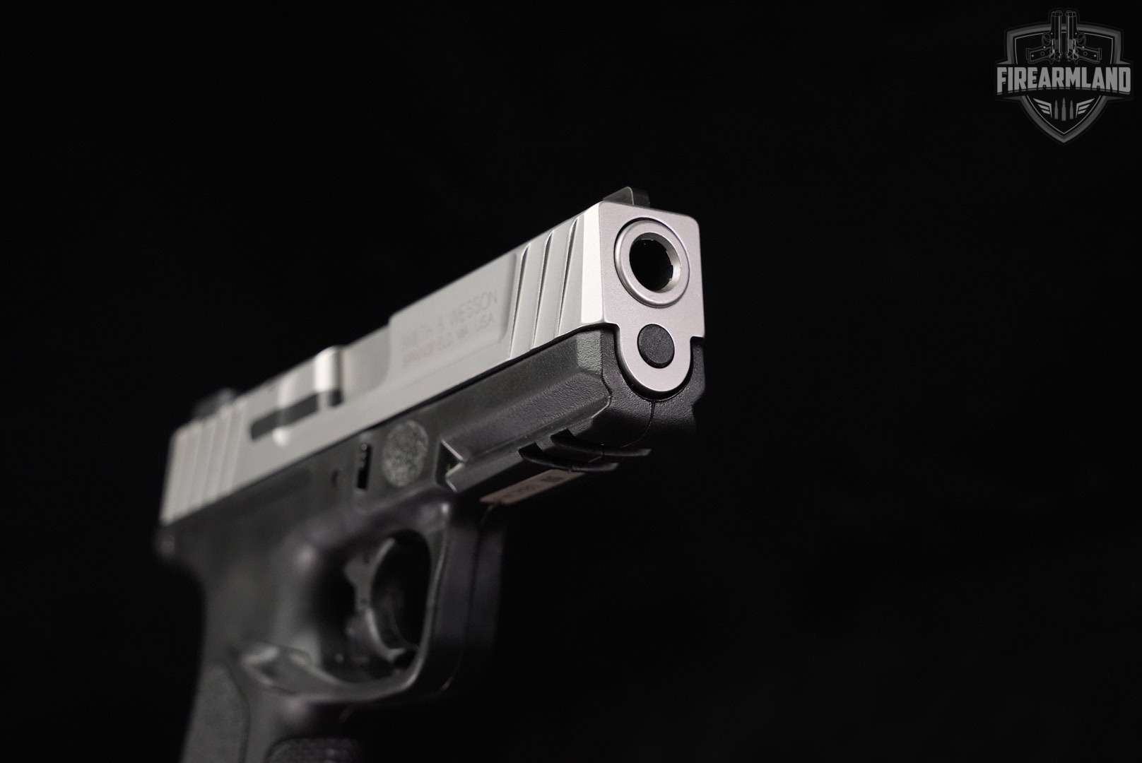 Smith & Wesson SD9 VE S&W 9mm 4" Two-Tone Stainless & Black SD9VE SD-9-img-9