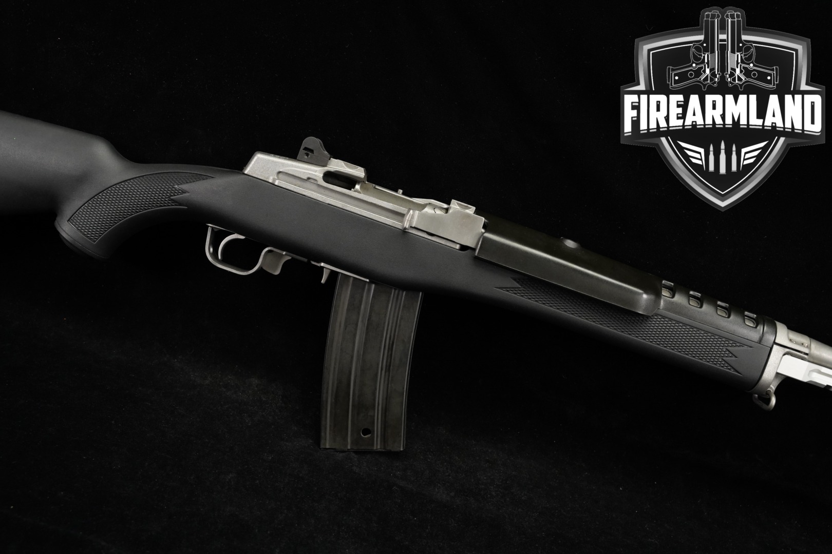 https://cash-for-arms-pictures.s3.amazonaws.com/recwk4mEuEkvdmdc8/1.jpg
