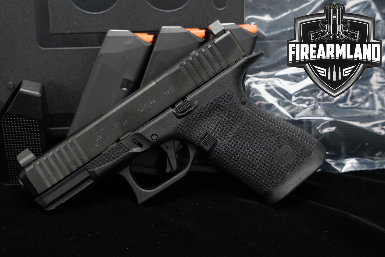 Glock G19 Gen 6 Optic Ready 9mm Luger Black in Excellent Condition Thumbnail