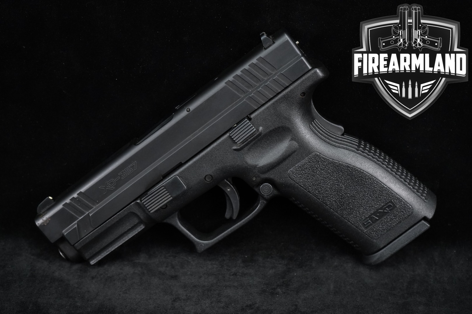 Springfield Armory XD Service Model .357 SIG Black in Fair Condition Thumbnail