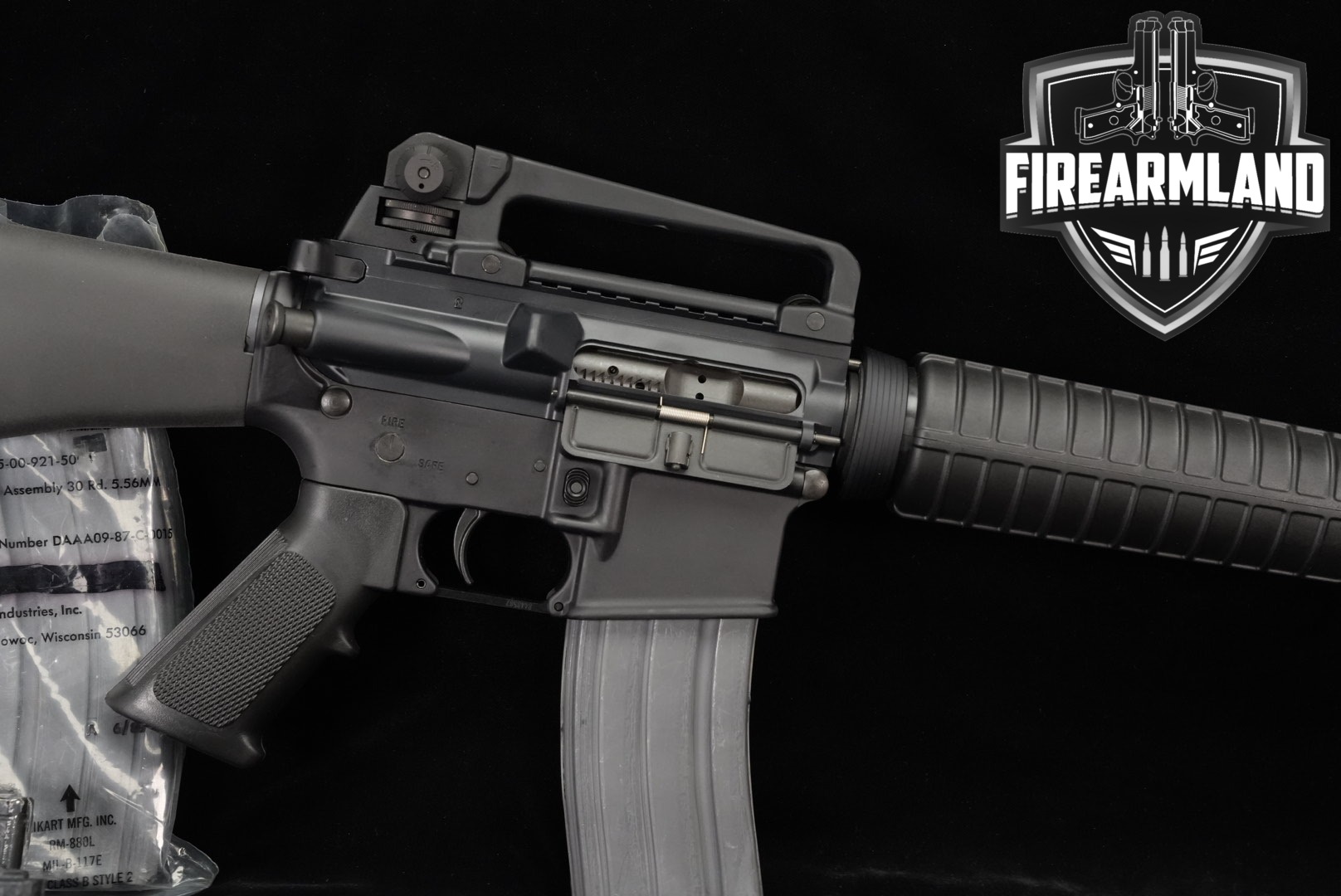 Bushmaster XM15-E2S HBAR Carbine, A3 5.56mm NATO Black in Excellent Condition Thumbnail