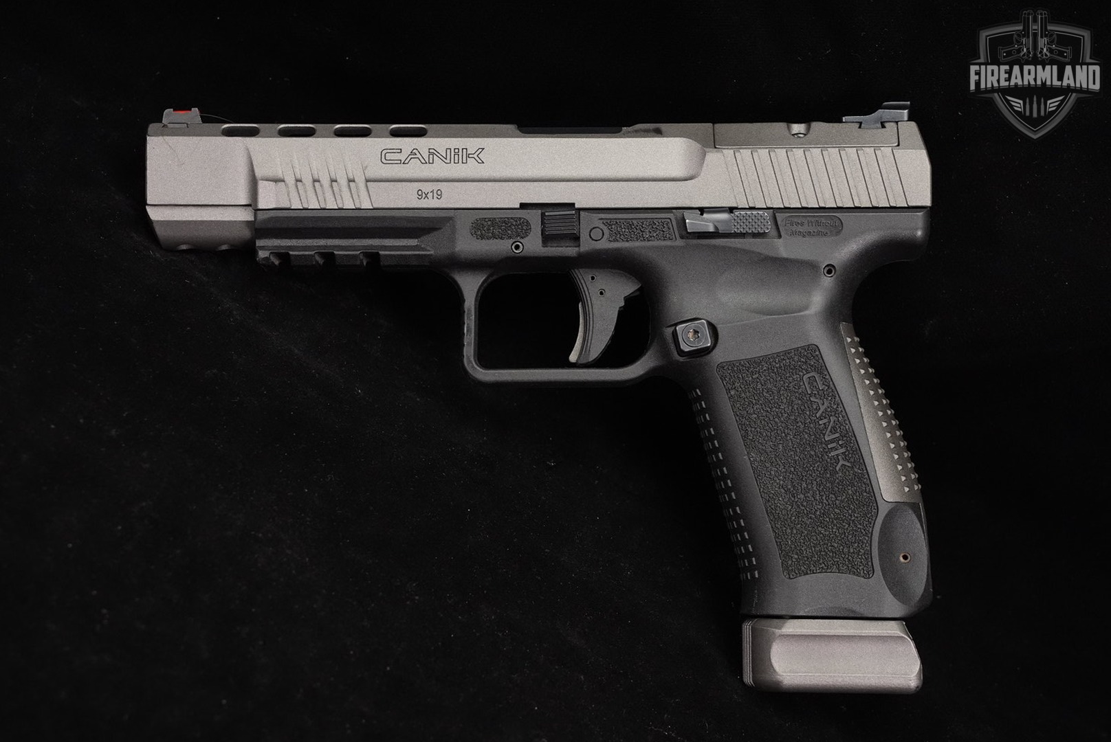 Canik TP9 SFx 9mm Optics-Ready 5.2" +2 MAGS, ORIG CASE & HOLSTER-img-3