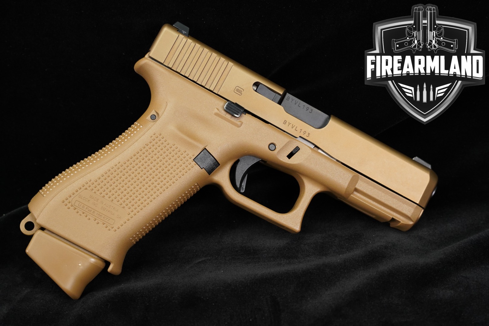 Glock G19X Rebuilt 9mm Luger Coyote in Good Condition Thumbnail