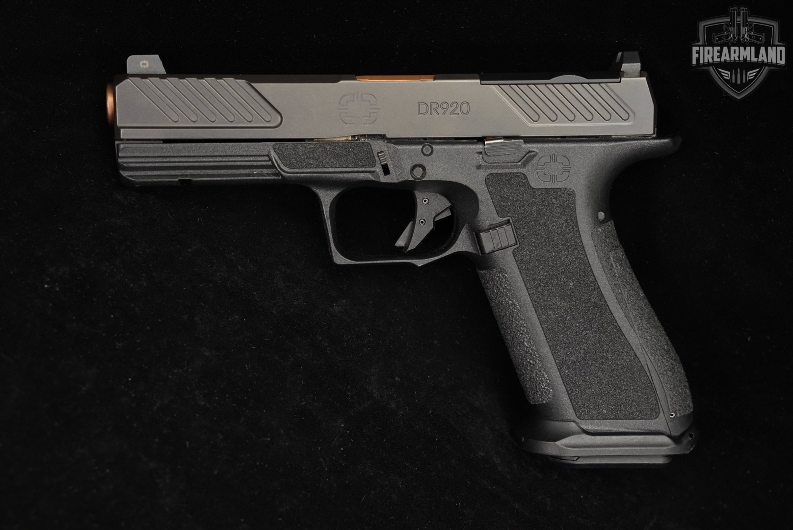 Shadow Systems DR920 Combat Optics-Ready 9mm DR 920 +2 MAGS & ORIG CASE-img-3