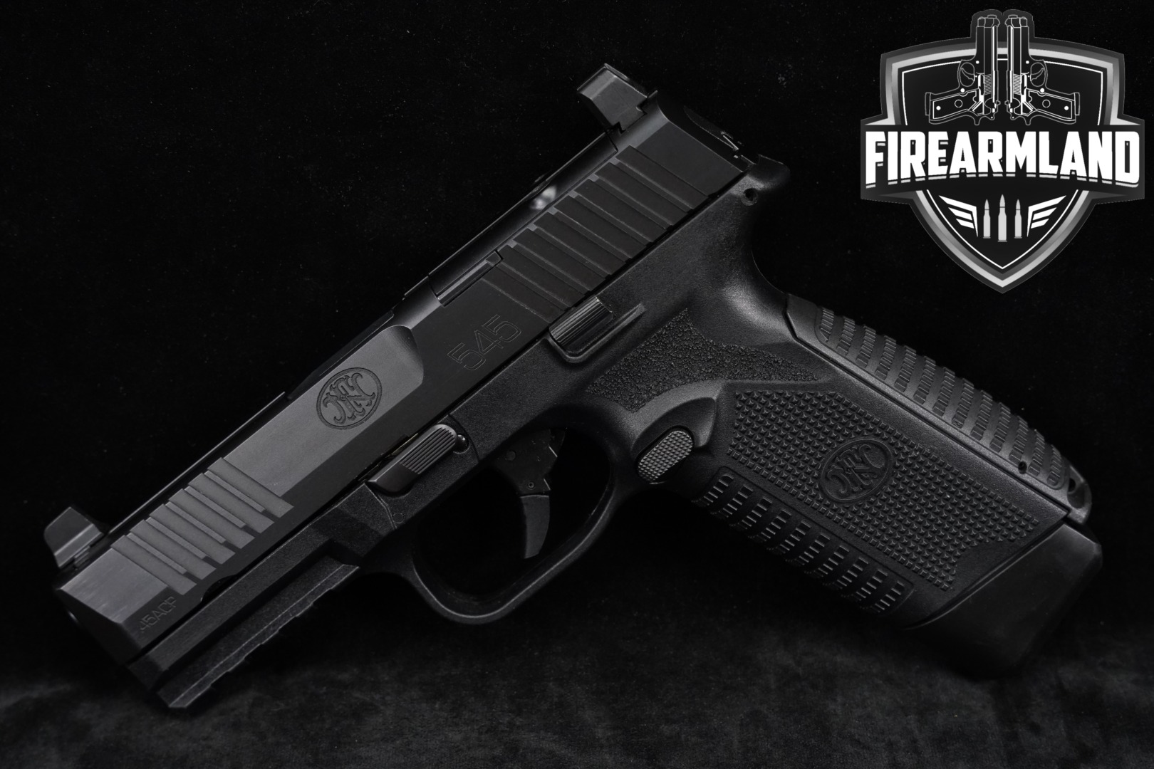 FN Herstal (FNH) FN 545 MRD .45 ACP Black in Excellent Condition Thumbnail