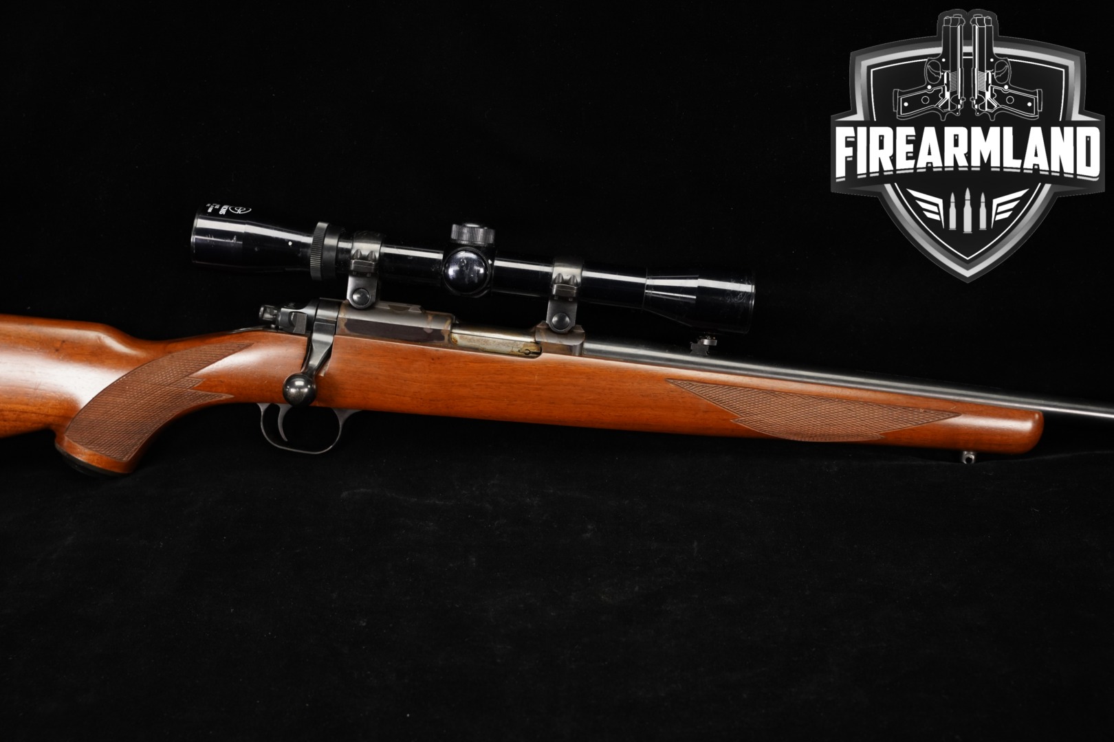 1985 Sturm Ruger 77/22 RS .22 LR Blued & Walnut in Good Condition Thumbnail