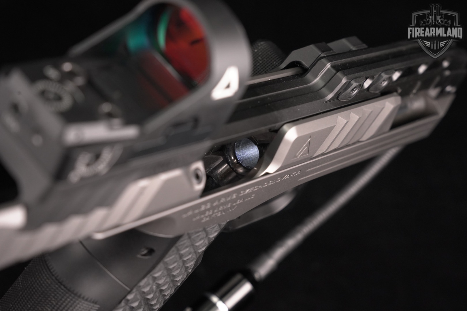 LAUGO ARMS Alien Creator Evolution Limited Optics 9mm 4.8" +2 MAGS, CASE-img-13
