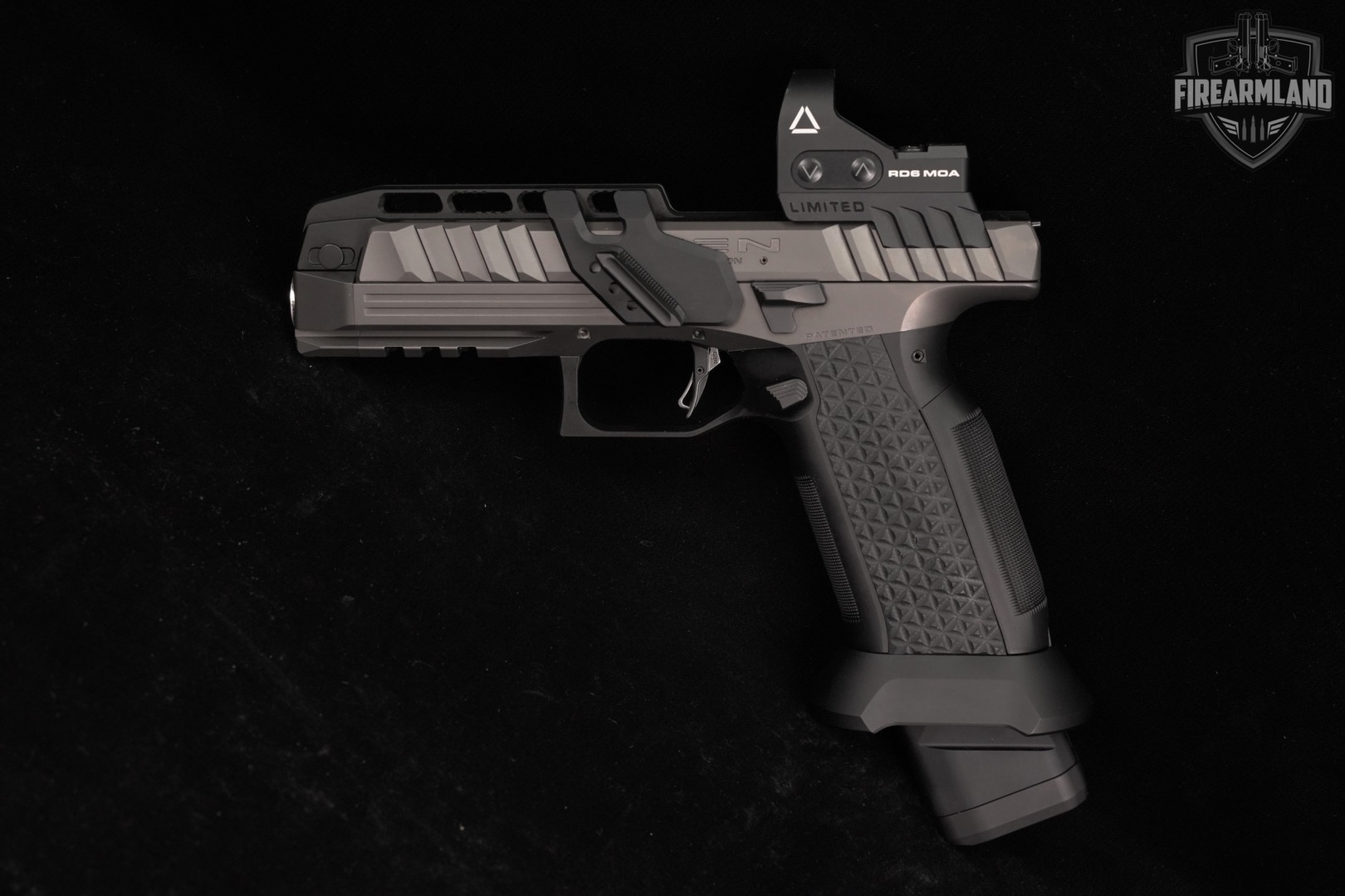 LAUGO ARMS Alien Creator Evolution Limited Optics 9mm 4.8" +2 MAGS, CASE-img-3