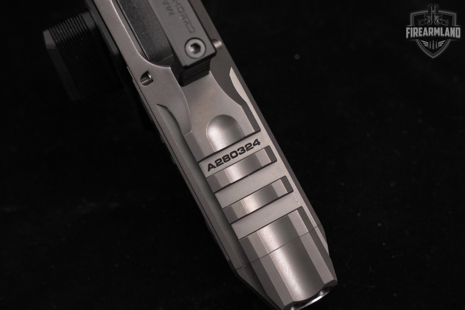 LAUGO ARMS Alien Creator Evolution Limited Optics 9mm 4.8" +2 MAGS, CASE-img-7