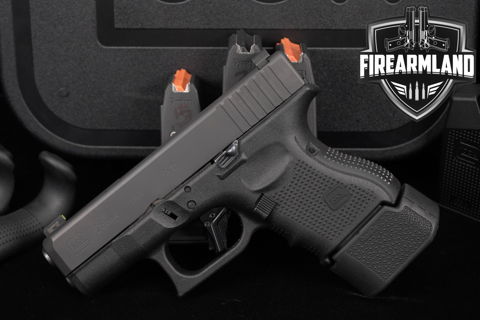 Glock 26 Gen 4 9mm Luger Black in Excellent Condition Thumbnail
