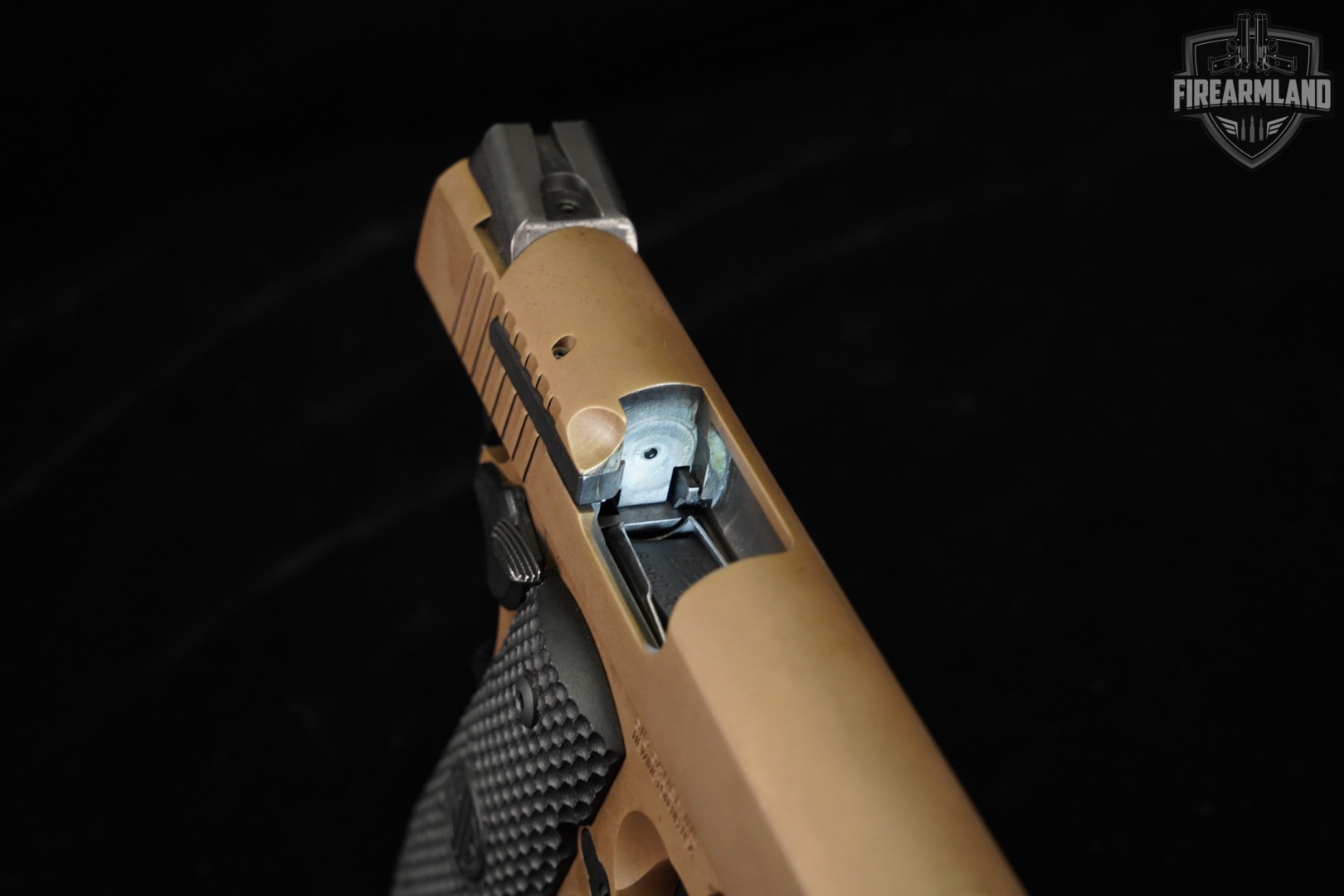 Sig Sauer 1911 Fastback Emperor Scorpion Carry 45 ACP 4.2" FDE +8 MAGS-img-11