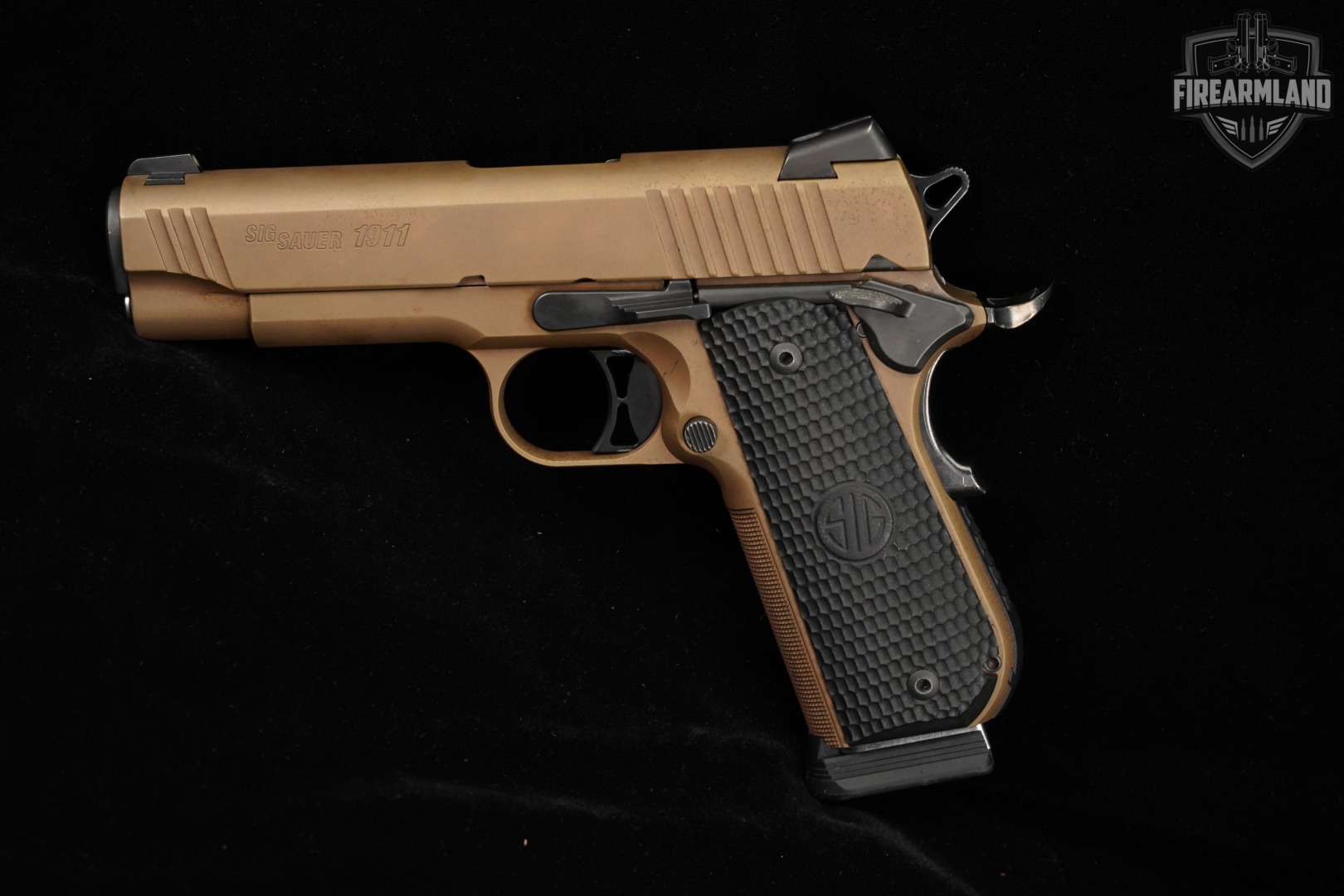 Sig Sauer 1911 Fastback Emperor Scorpion Carry 45 ACP 4.2" FDE +8 MAGS-img-4