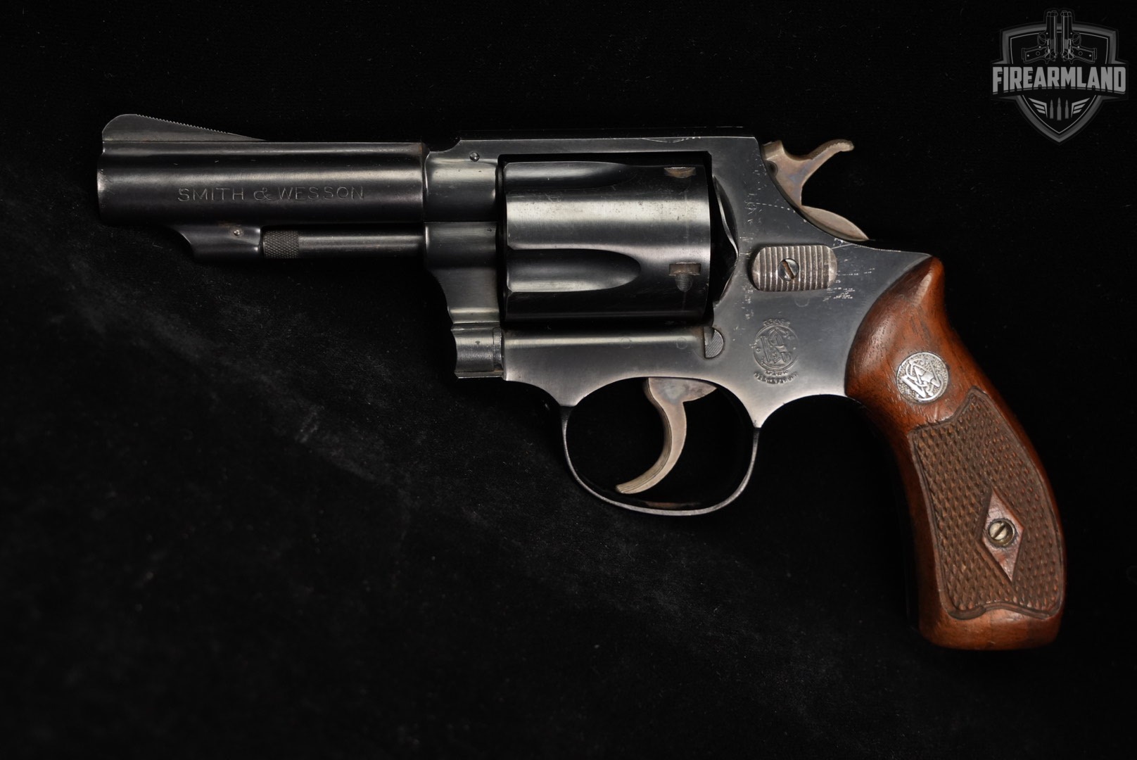 1953 Smith & Wesson Chief's Special Pre-Model 36 S&W 38-Spl 3" DA/SA-img-2