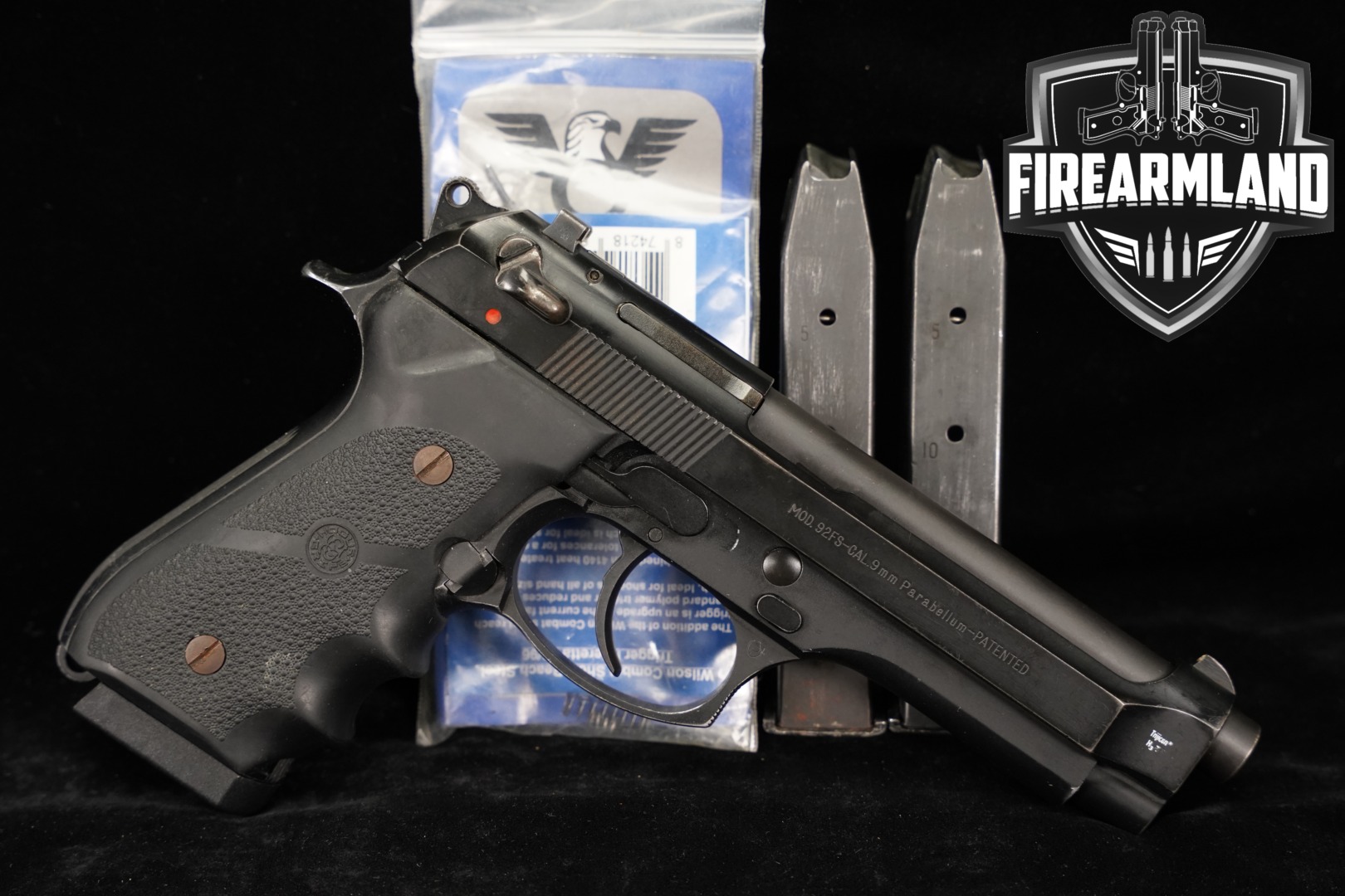 Beretta Mod 92FS 9mm 4.9 92-FS +3 MAGS, EXTRAS-img-0