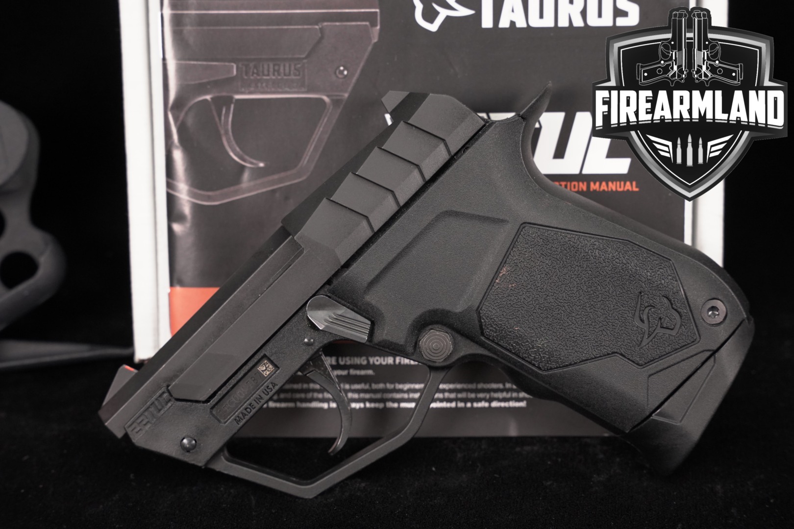 Taurus 22TUC .22 LR Black in Very Good Condition Thumbnail