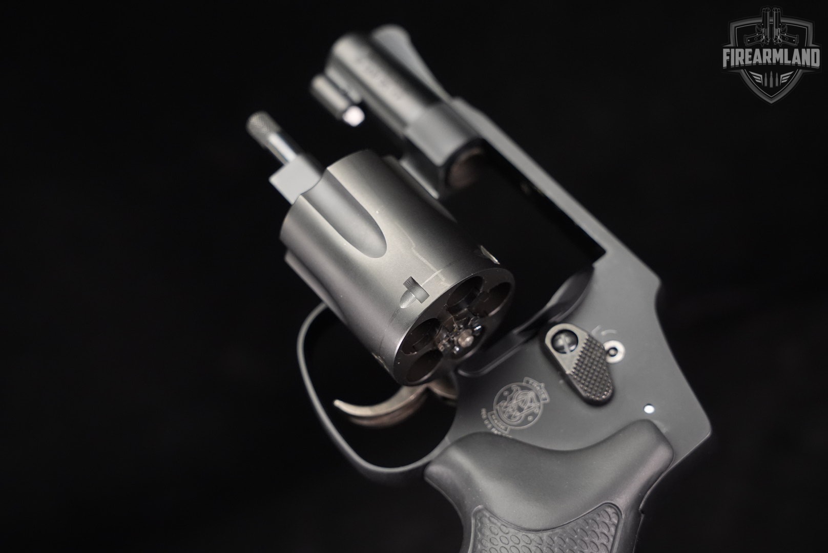 Smith & Wesson Model 442-2 Airweight S&W 38 Special 1.875-img-14