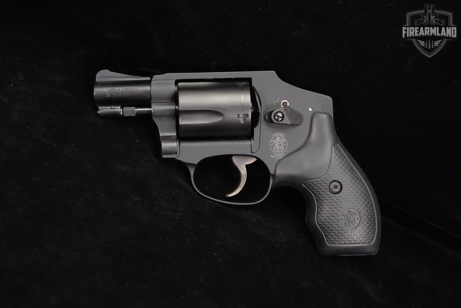 Smith & Wesson Model 442-2 Airweight S&W 38 Special 1.875-img-4