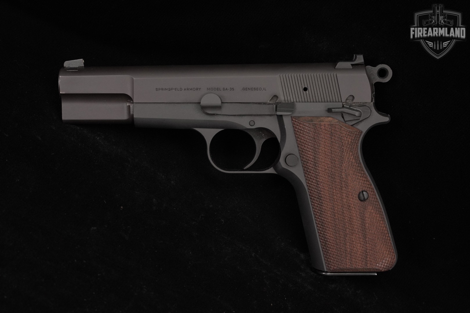 Springfield Armory SA-35 9mm 4.7 Blued Hi Power +3 MAGS & ORIG CASE-img-3
