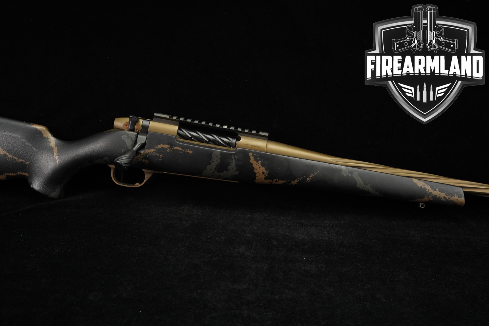 2019-2026 Weatherby Mark V Weathermark Bronze .300 Wby. Mag. Bronze Cerakote in Good Condition Thumbnail
