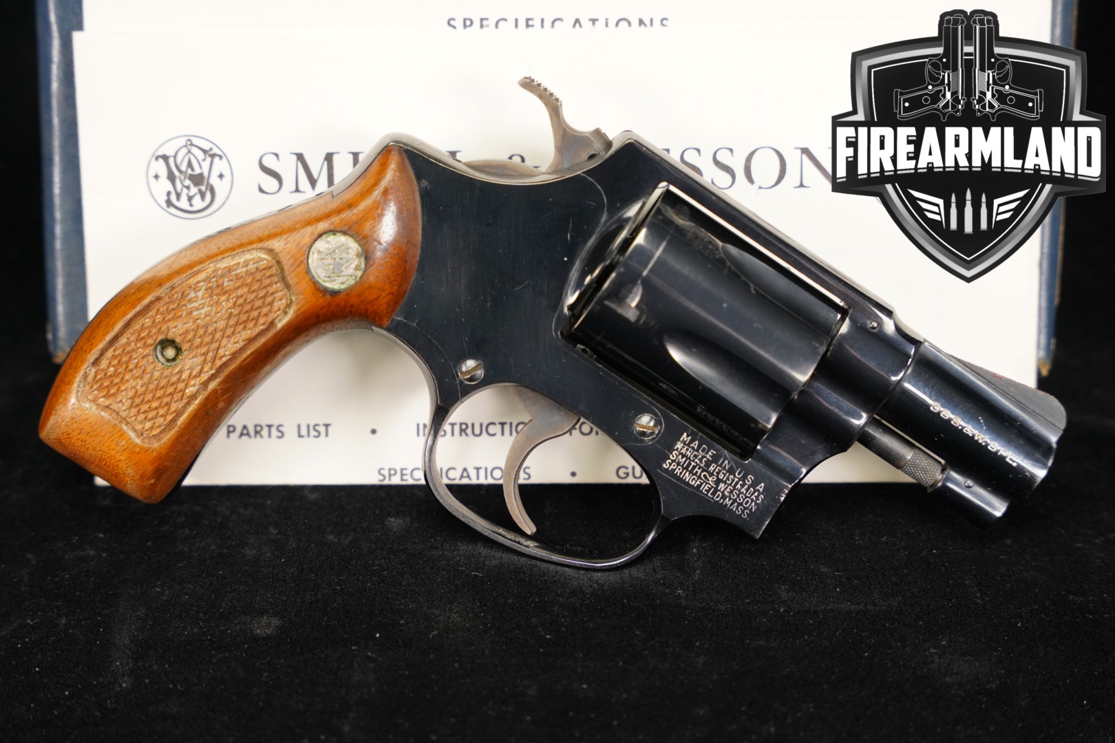1968-1969 Smith & Wesson (S&W) Model 36 No Dash .38 Spl. Blued in Good Condition Thumbnail