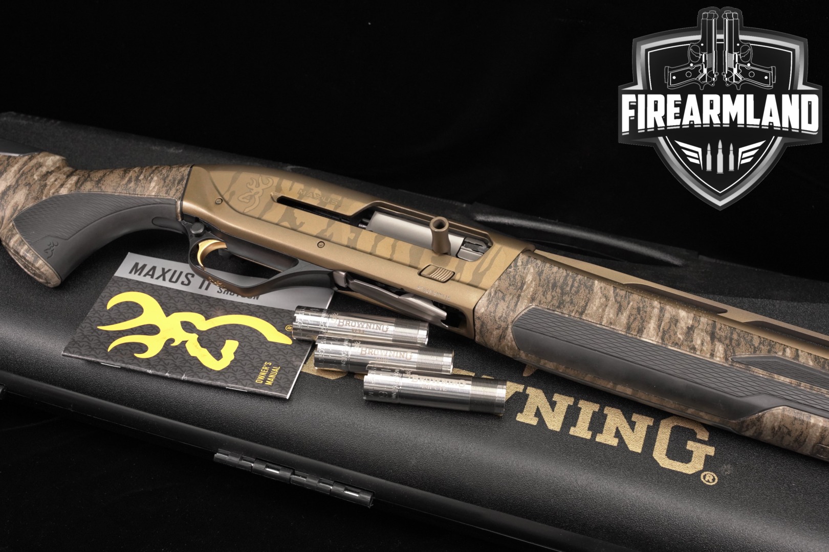 Browning Maxus II Wicked Wing, Mossy Oak Bottomland 12 Gauge Bronze & Mossy Oak Bottomland in Good Condition Thumbnail