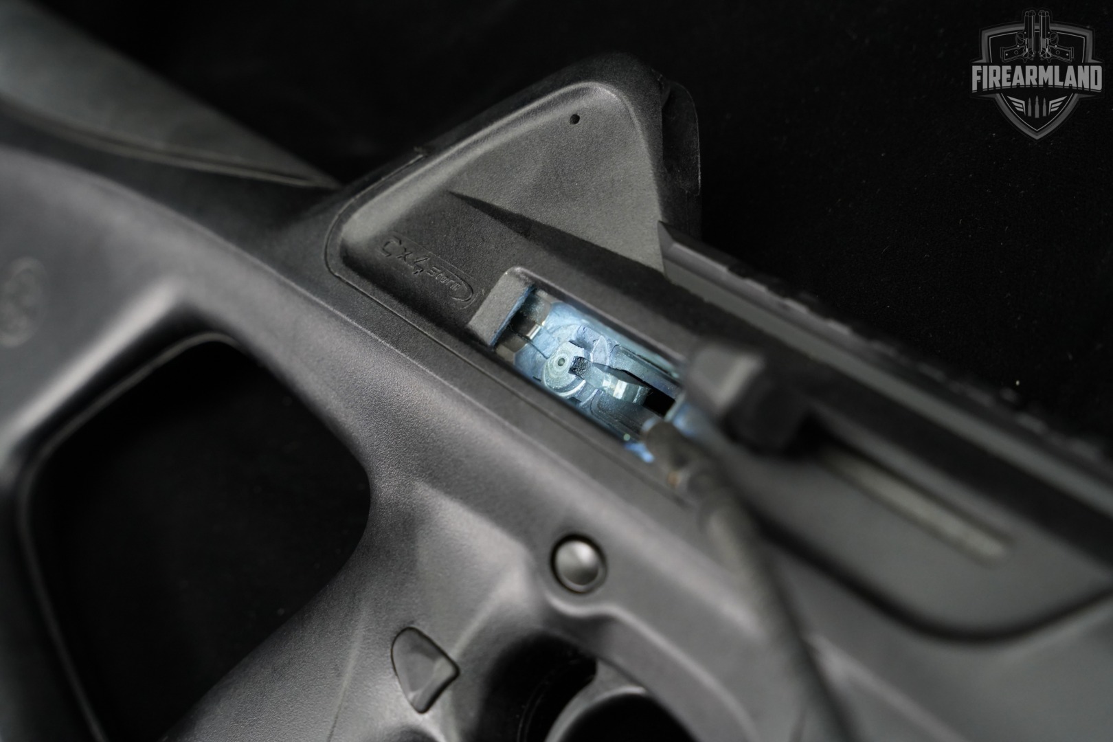 P Beretta CX4 Storm 9mm 16.6 CX-4 +2 MAGS-img-20
