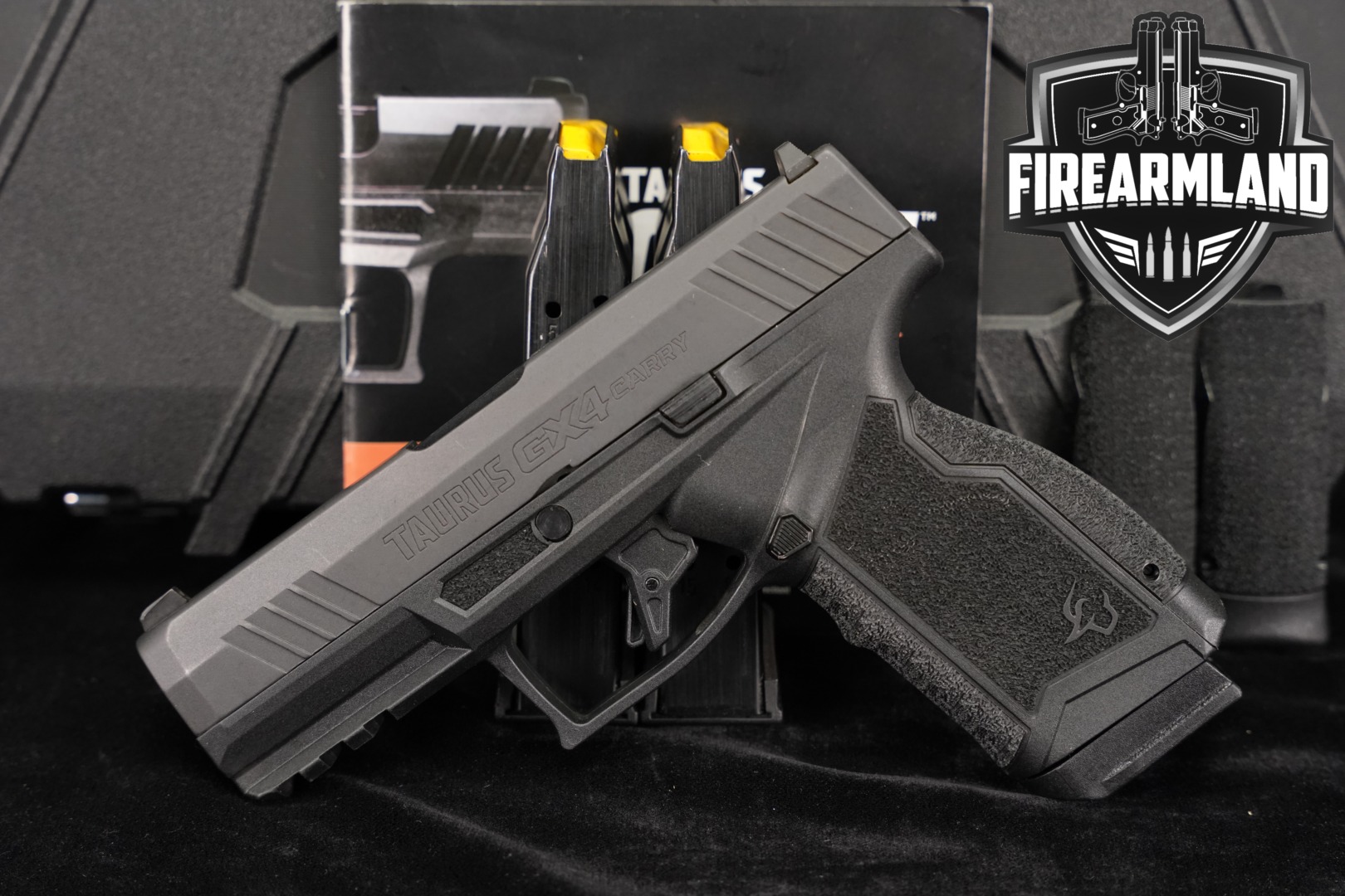 Taurus GX4 Carry 9mm Luger Black in Very Good Condition Thumbnail