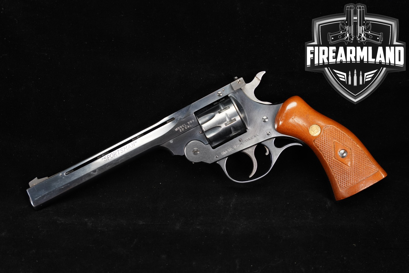 Harrington & Richardson (H&R) Model 999 Sportsman, Second Model .22 LR Blued in Very Good Condition Thumbnail