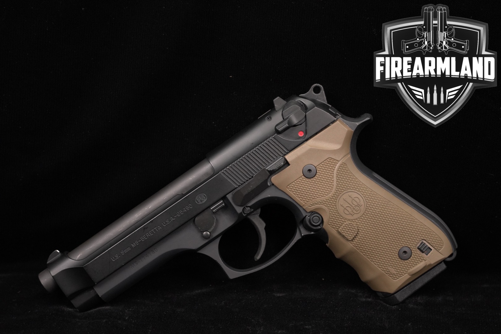 Beretta M9 9mm Luger Bruniton in Very Good Condition Thumbnail