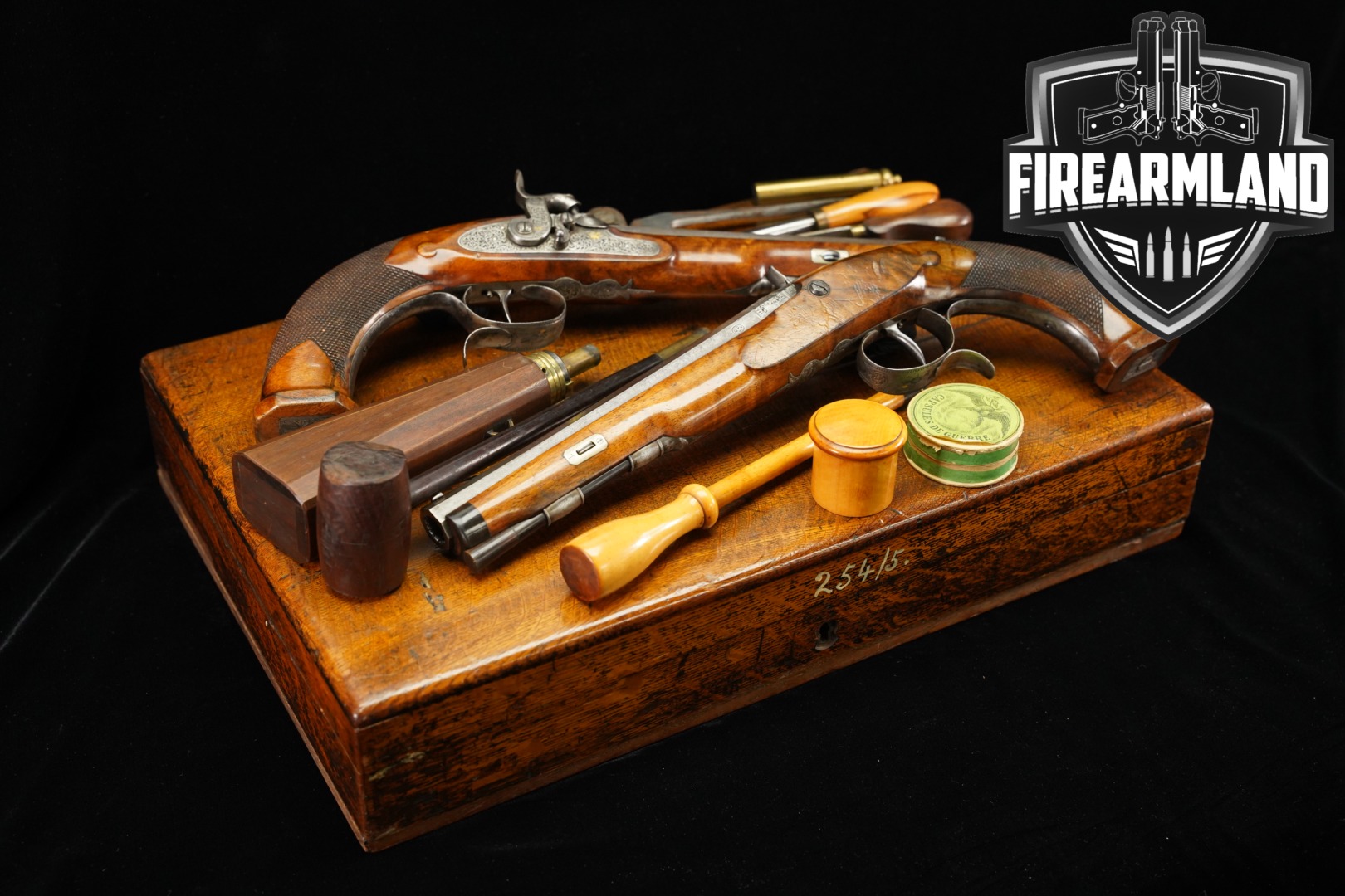https://cash-for-arms-pictures.s3.amazonaws.com/recz2EWy7tvWgOHXP/1.jpg