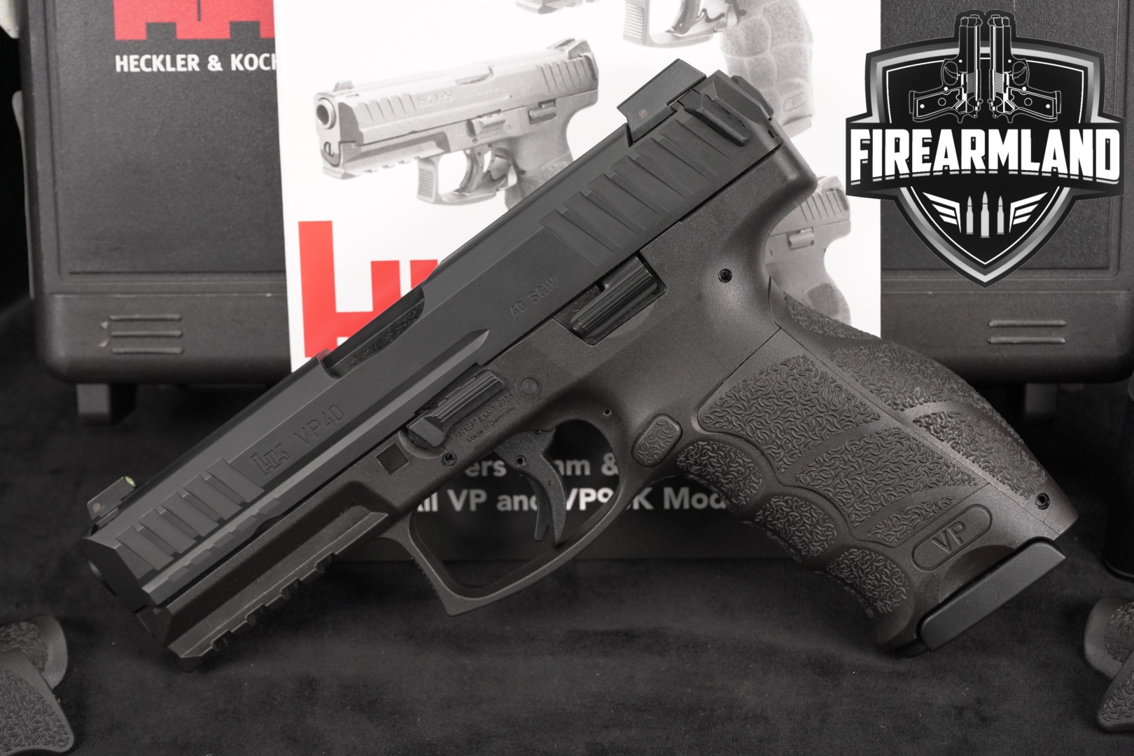 Heckler & Koch (H&K, HK) VP40 .40 S&W Black in Very Good Condition Thumbnail