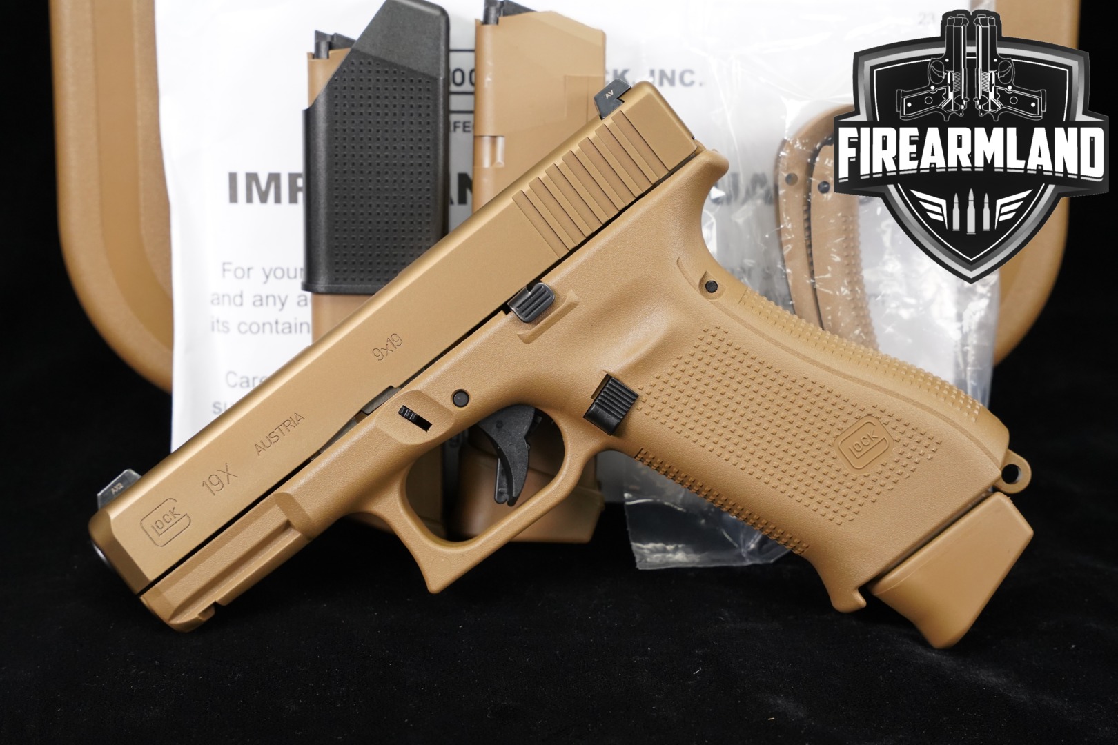 Glock G19X 9mm Luger Coyote in Like-New Condition Thumbnail