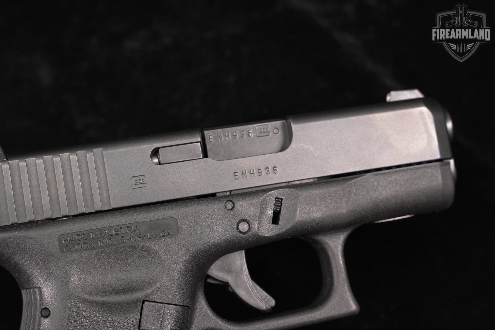 Glock 26 Gen3 G26 Gen 3 9mm 3.42" +2 MAGS & ORIG CASE-img-12