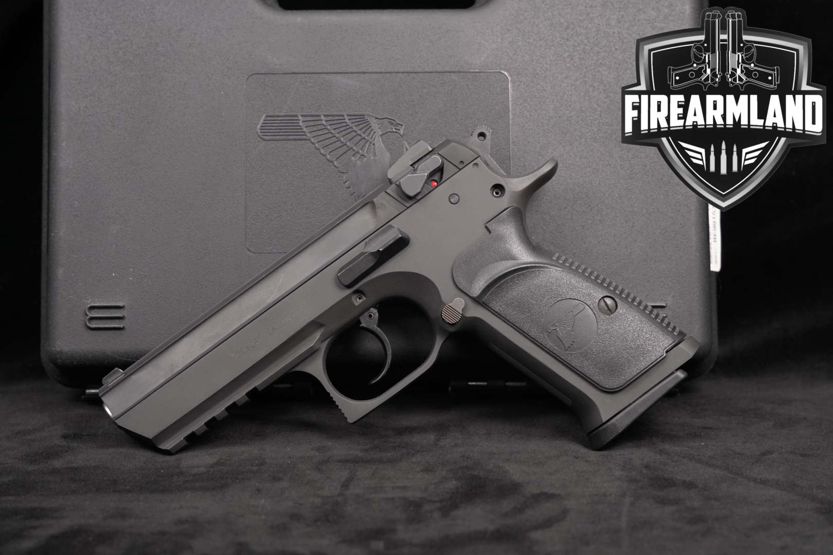 Israel Weapon Industries (IWI) Jericho 941 Baby Desert Eagle II, Full-Size Steel 9mm Luger Black in Very Good Condition Thumbnail