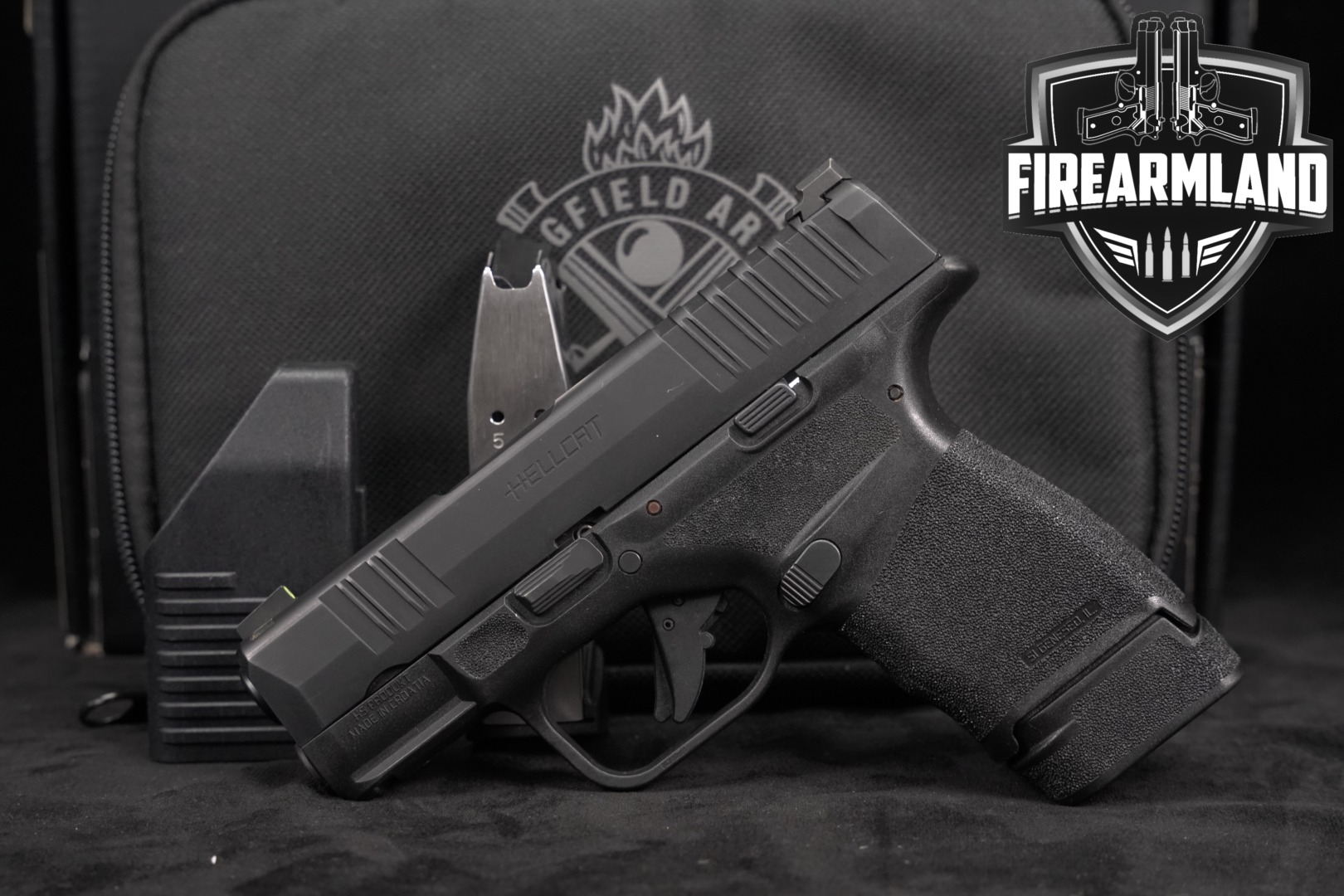 Springfield Armory Hellcat Micro-Compact 9mm Luger Black in Very Good Condition Thumbnail