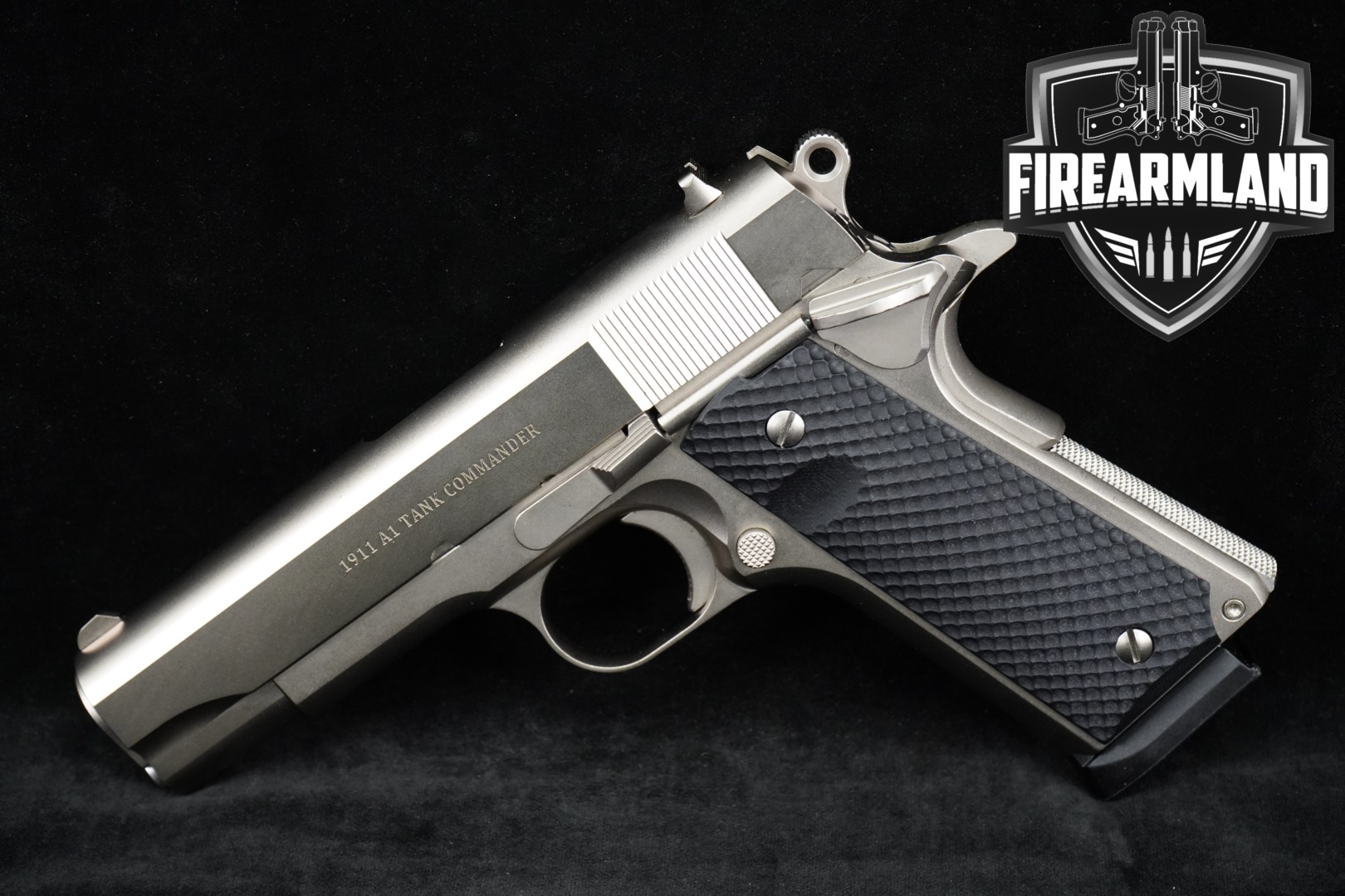 Tisas 1911 A1 Tank Commander 9mm Luger Nickel in Excellent Condition Thumbnail